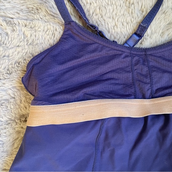 Lululemon Warrior 1 Double Strap Yoga Workout hot Tank Top size 4 purple layered - Picture 11 of 15